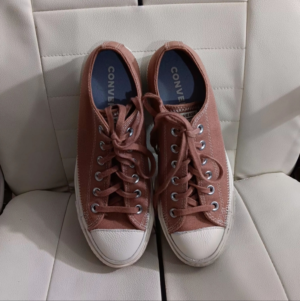 Converse Women's Low Top Canvas Sneakers in Dusty Pink - Picture 2 of 9